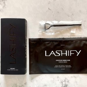 Lashify bundle: Lashicurl heated lash curler/Lashisplash shower visors/Lash Comb